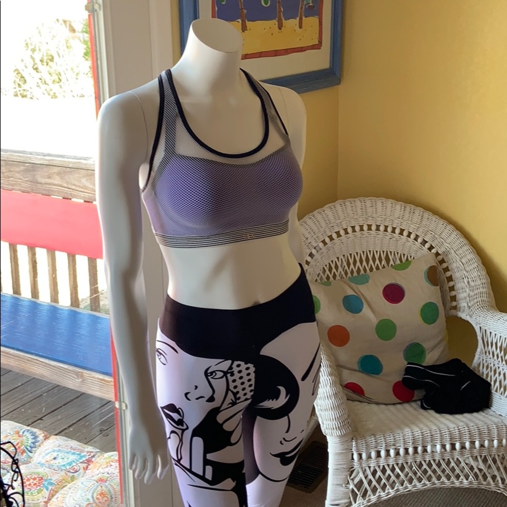 Victoria’s Secret VSX mesh over racer back top!